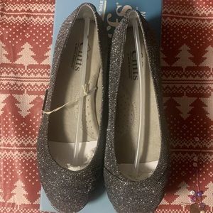 Brand new Women’s Wide width size 6.5 ballet flats